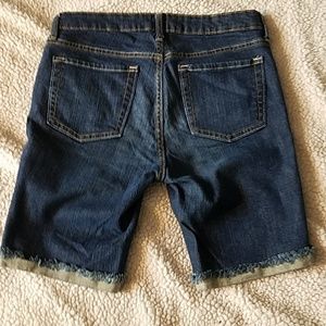 GAP Aubrey Jean  Bermuda Shorts Cuffed Hem Size 2